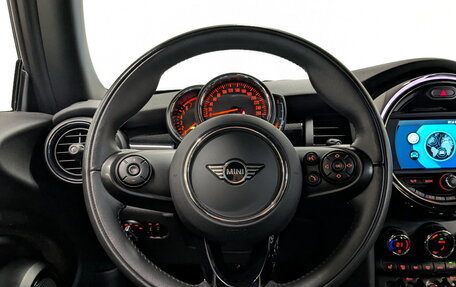 MINI Hatch, 2021 год, 2 990 000 рублей, 21 фотография