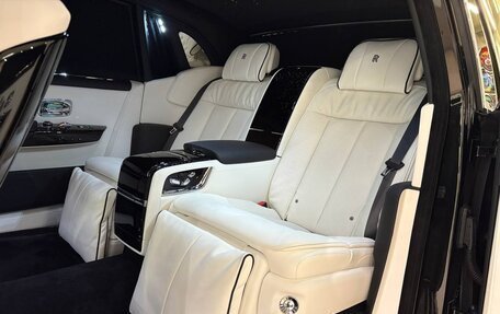 Rolls-Royce Phantom VIII, 2026 год, 93 900 000 рублей, 2 фотография