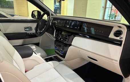 Rolls-Royce Phantom VIII, 2026 год, 93 900 000 рублей, 20 фотография