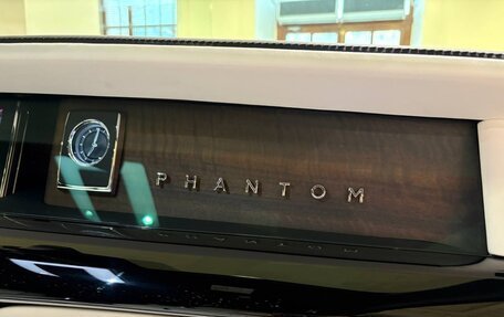 Rolls-Royce Phantom VIII, 2026 год, 93 900 000 рублей, 26 фотография