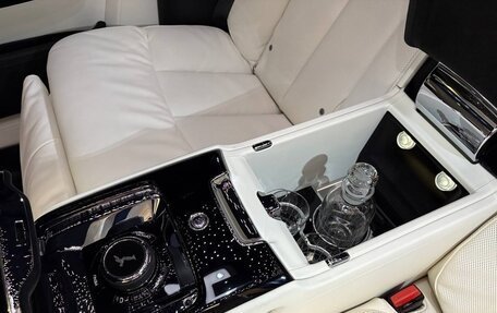 Rolls-Royce Phantom VIII, 2026 год, 93 900 000 рублей, 18 фотография