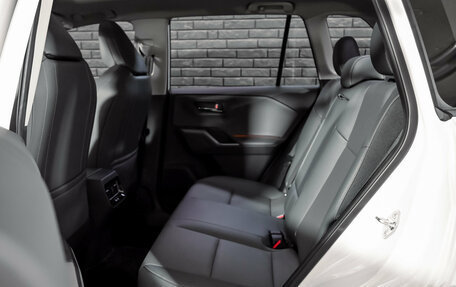 Toyota RAV4, 2025 год, 4 640 000 рублей, 22 фотография