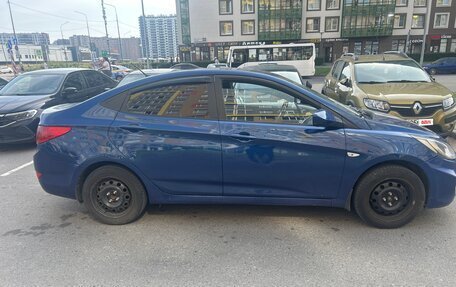 Hyundai Solaris II рестайлинг, 2012 год, 450 000 рублей, 3 фотография