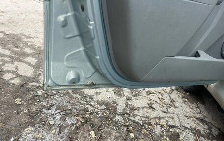 Renault Logan I, 2005 год, 170 000 рублей, 3 фотография