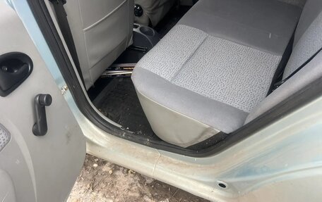 Renault Logan I, 2005 год, 170 000 рублей, 5 фотография