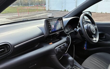 Toyota Yaris, 2020 год, 1 400 000 рублей, 6 фотография