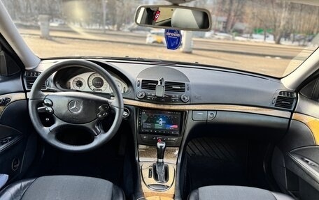 Mercedes-Benz E-Класс, 2006 год, 780 000 рублей, 10 фотография