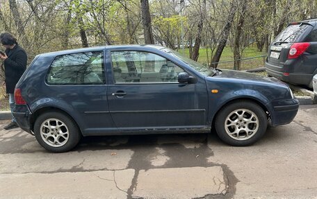 Volkswagen Golf IV, 1998 год, 365 000 рублей, 2 фотография