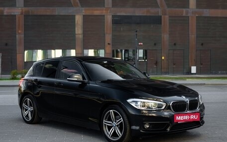 BMW 1 серия, 2018 год, 1 800 000 рублей, 3 фотография