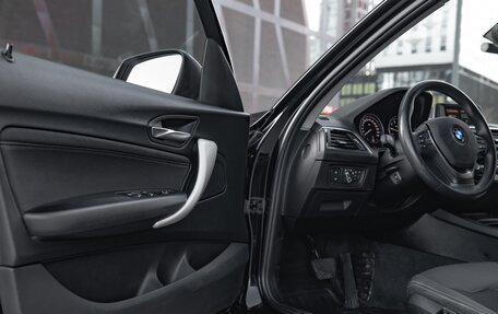 BMW 1 серия, 2018 год, 1 800 000 рублей, 16 фотография