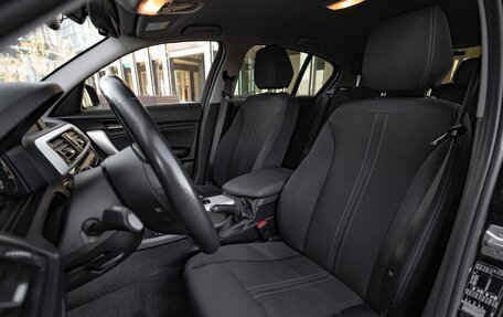 BMW 1 серия, 2018 год, 1 800 000 рублей, 14 фотография