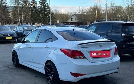 Hyundai Solaris II рестайлинг, 2016 год, 850 000 рублей, 5 фотография