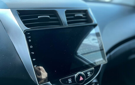 Hyundai Solaris II рестайлинг, 2016 год, 850 000 рублей, 16 фотография