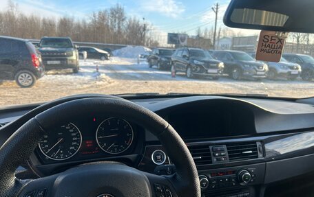 BMW 3 серия, 2011 год, 800 000 рублей, 2 фотография