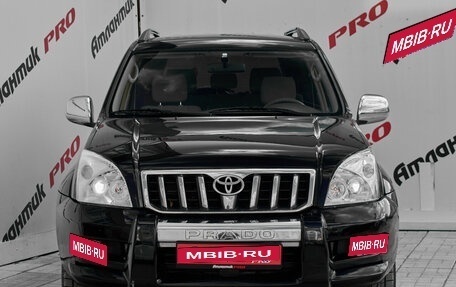 Toyota Land Cruiser Prado 120 рестайлинг, 2003 год, 1 785 000 рублей, 2 фотография