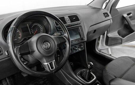 Volkswagen Polo VI (EU Market), 2012 год, 759 000 рублей, 7 фотография