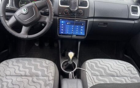 Skoda Roomster, 2010 год, 520 000 рублей, 8 фотография