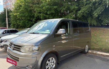 Volkswagen Multivan T5, 2010 год, 1 650 000 рублей, 3 фотография