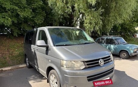 Volkswagen Multivan T5, 2010 год, 1 650 000 рублей, 4 фотография