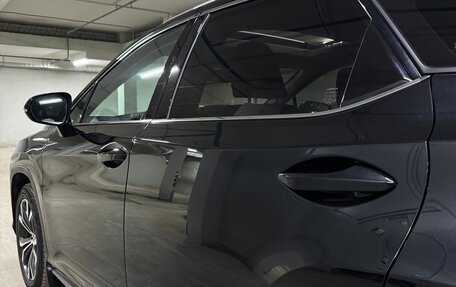 Lexus RX IV рестайлинг, 2017 год, 3 800 000 рублей, 8 фотография
