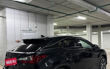 Lexus RX IV рестайлинг, 2017 год, 3 800 000 рублей, 11 фотография