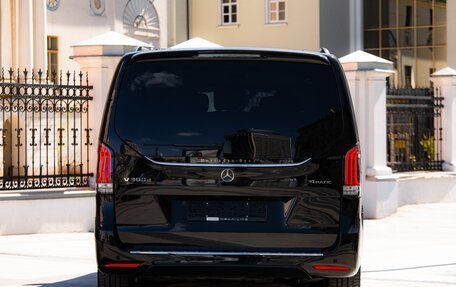 Mercedes-Benz V-Класс, 2026 год, 14 500 000 рублей, 7 фотография