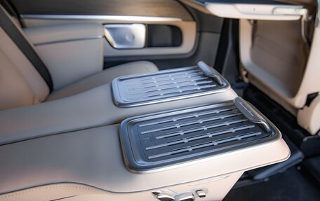 Mercedes-Benz V-Класс, 2026 год, 14 500 000 рублей, 13 фотография