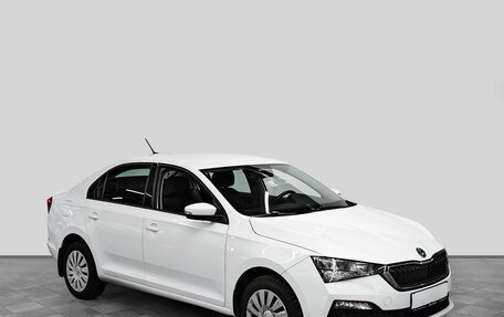 Skoda Rapid II, 2021 год, 1 675 000 рублей, 2 фотография