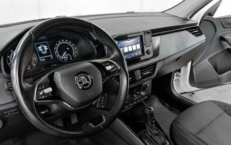 Skoda Rapid II, 2021 год, 1 675 000 рублей, 7 фотография