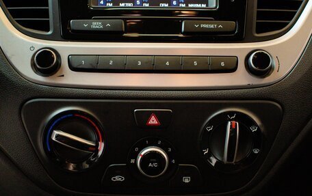 Hyundai Solaris II рестайлинг, 2018 год, 1 420 000 рублей, 13 фотография