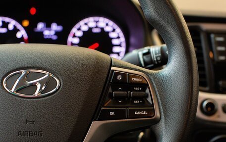 Hyundai Solaris II рестайлинг, 2018 год, 1 420 000 рублей, 11 фотография