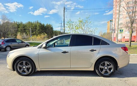 Chevrolet Cruze II, 2012 год, 685 000 рублей, 4 фотография