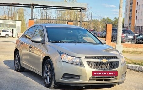 Chevrolet Cruze II, 2012 год, 685 000 рублей, 10 фотография