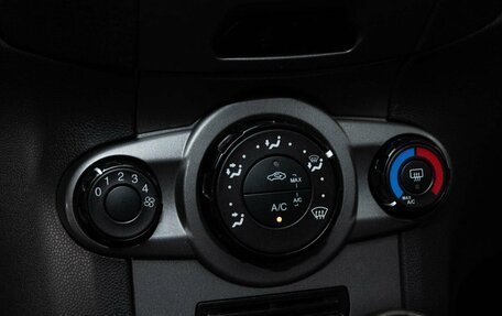 Ford Fiesta, 2016 год, 678 000 рублей, 12 фотография