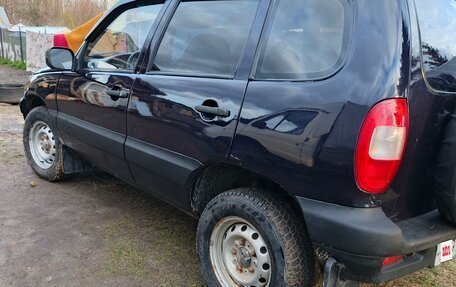 Chevrolet Niva I рестайлинг, 2005 год, 370 000 рублей, 3 фотография