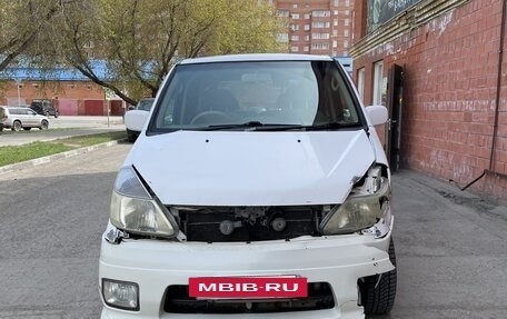 Nissan Serena II, 2003 год, 370 000 рублей, 4 фотография