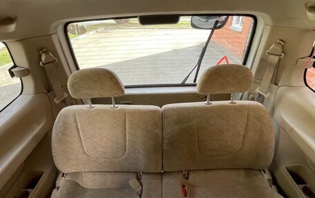 Nissan Serena II, 2003 год, 370 000 рублей, 12 фотография