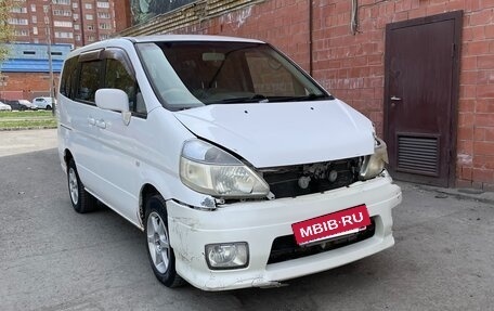 Nissan Serena II, 2003 год, 370 000 рублей, 3 фотография