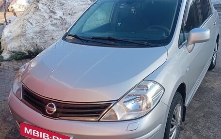 Nissan Tiida, 2010 год, 590 000 рублей, 2 фотография