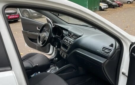 KIA Rio III рестайлинг, 2015 год, 580 000 рублей, 12 фотография