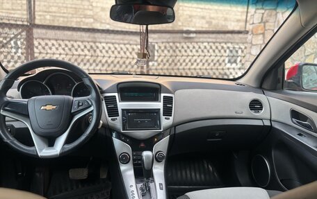 Chevrolet Cruze II, 2012 год, 680 000 рублей, 7 фотография