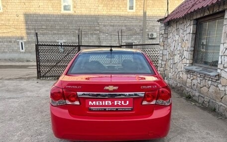 Chevrolet Cruze II, 2012 год, 680 000 рублей, 3 фотография