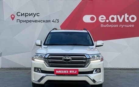 Toyota Land Cruiser 200, 2018 год, 7 700 000 рублей, 2 фотография