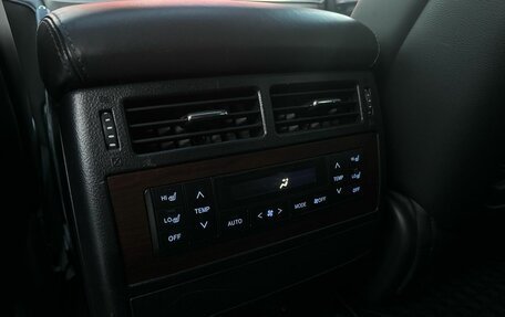 Toyota Land Cruiser 200, 2018 год, 7 700 000 рублей, 15 фотография