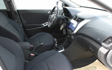 Hyundai Solaris II рестайлинг, 2013 год, 710 000 рублей, 11 фотография