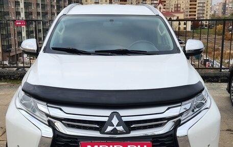 Mitsubishi Pajero Sport III рестайлинг, 2019 год, 2 000 000 рублей, 1 фотография