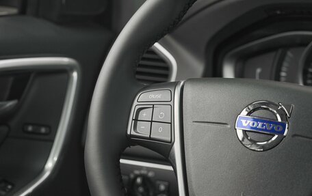 Volvo XC60 II, 2017 год, 1 999 000 рублей, 13 фотография