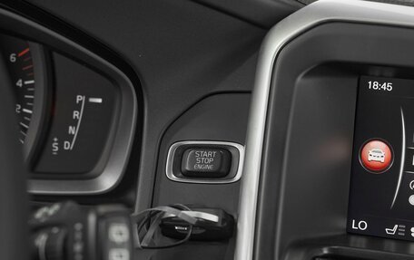 Volvo XC60 II, 2017 год, 1 999 000 рублей, 15 фотография