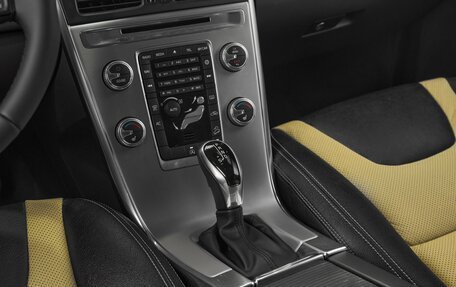 Volvo XC60 II, 2017 год, 1 999 000 рублей, 18 фотография
