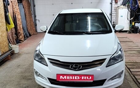 Hyundai Solaris II рестайлинг, 2016 год, 1 141 000 рублей, 2 фотография